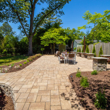 LARGE PAVER PATIO IN WESTHAMPTON