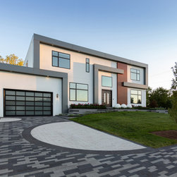 Driveway with an Edge - Series & Umbriano Pavers - Landscaping Stones And Pavers