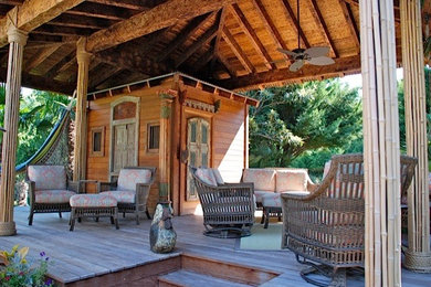 Inspiration for a tropical deck remodel in Dallas