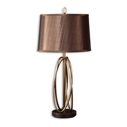www.essentialsinside.com: becca table lamp - Table Lamps