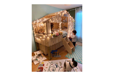 Diseño de dormitorio infantil de 4 a 10 años escandinavo pequeño