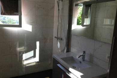 リヨンにあるおしゃれな浴室の写真