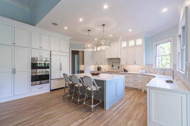 Inspiration for a contemporary kitchen remodel in Atlanta
