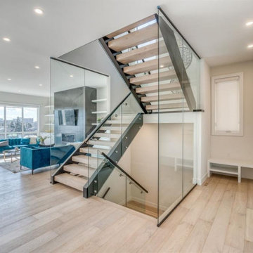 1005 Drury Ave