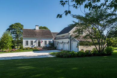 Inspiration for a timeless home design remodel in Boston
