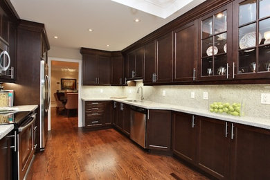 Photo of a traditional kitchen in Toronto.