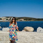 Simona Simos foto