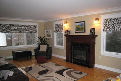 Trendy living room photo in Other