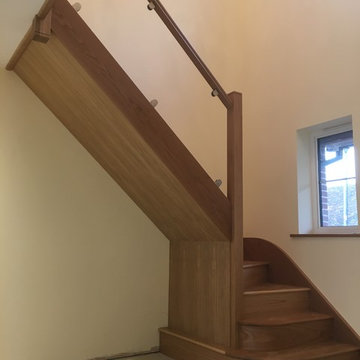 Curved Tread Oak Staircase