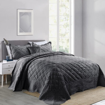 Supersoft Microplush Quilted 4-Piece Bed Spread Set, Steel Gray, Queen