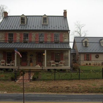 Historically correct new garage