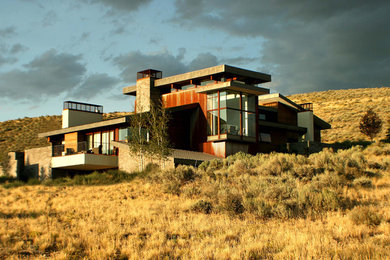 Photo of a contemporary two-storey exterior in Salt Lake City.