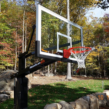 Backyard Basketball Hoop