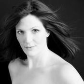 Tara White Griffiths foto