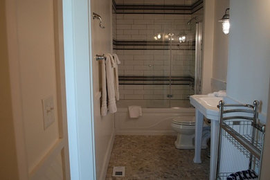 Home design - contemporary home design idea in DC Metro