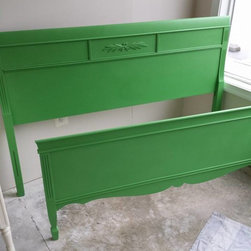 Fun Bold Bed - Headboards