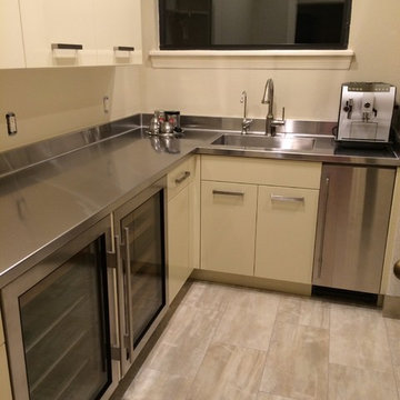 LAUNDRY / UTILITY ROOM