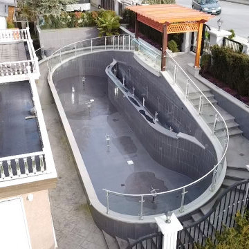 Monstrous water feature