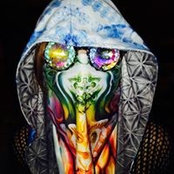 Laura Sea's photo