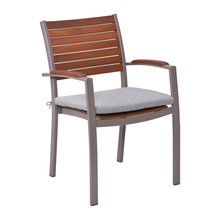 outdoor dining chairs