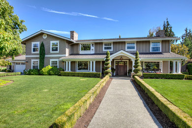 Elegant exterior home photo in Seattle