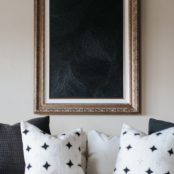 Simon Sunday | Living Room