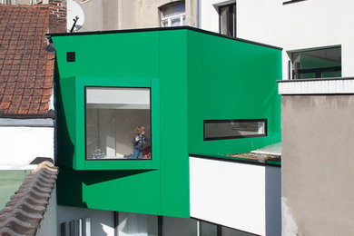 Idée de décoration pour une façade de maison design.