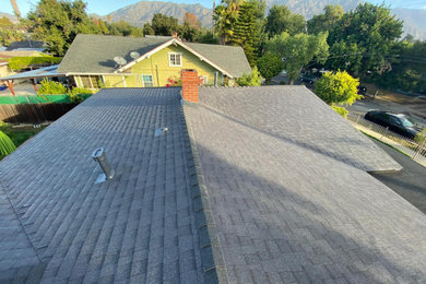 Inspiration for a timeless exterior home remodel in Los Angeles