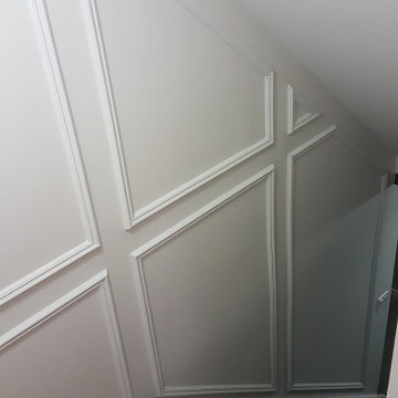 Oshawa, ON - Wall Imperfection Distractor [ wainscoting ]