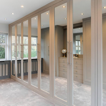 BESPOKE FITTED MIRRORED DRESSING ROOM