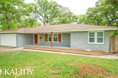 Inspiration for a large timeless home design remodel in Oklahoma City