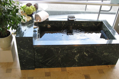 Freestanding bathtub - craftsman freestanding bathtub idea in Portland