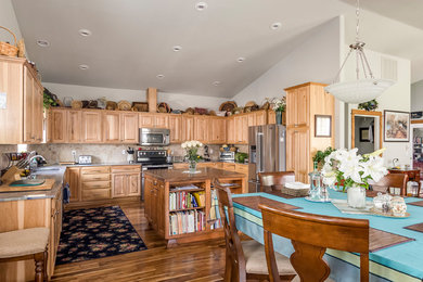 Example of a classic kitchen design in Other