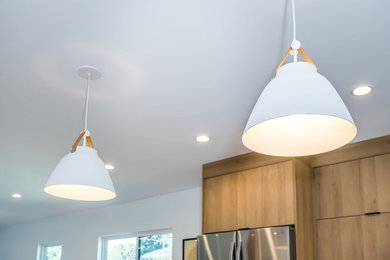 Trendy kitchen photo in Los Angeles