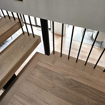 Project #124 | Contemporary Red Oak and Steel Staircase