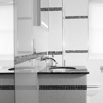 Black & White Marble Bathroom