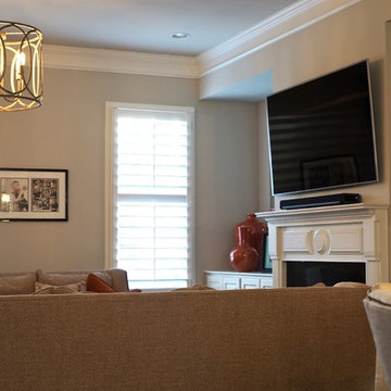 Profile View of Thin TV Mount