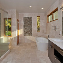 Michigan Condo Bath