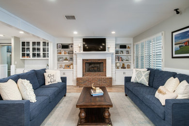 Inspiration for a transitional living room remodel in Phoenix