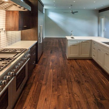 Oak Estates Rustic Contemporary