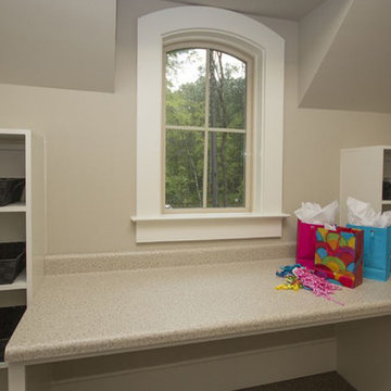 Gift-wrapping room, arts and crafts station