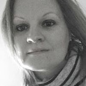 Angela Earle's photo