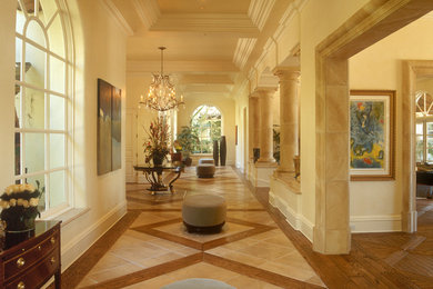 Large minimalist hallway photo in San Diego