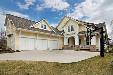 Elegant exterior home photo in Minneapolis
