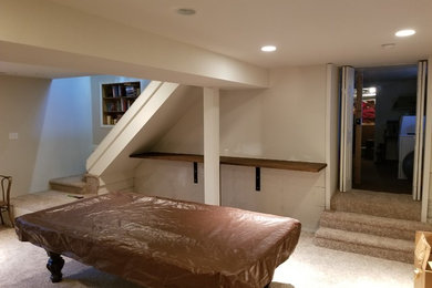 Mountain style home bar photo in Denver