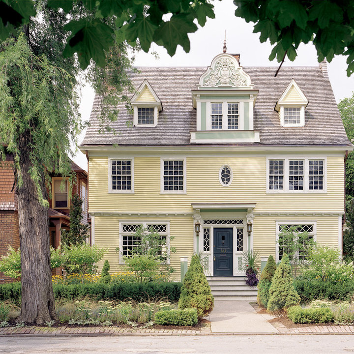 75 Yellow Exterior Home Ideas You'll Love - October, 2025 | Houzz