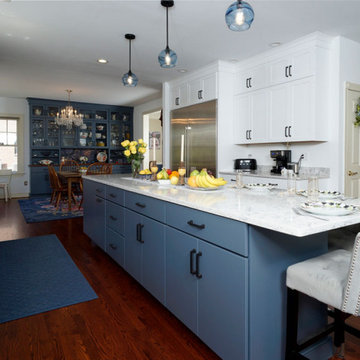 Allentown PA- Transitional- White Kitchen with Contrasting Island