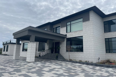 Minimalist exterior home photo in Ottawa