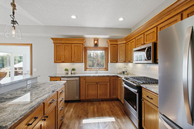 Kitchen - kitchen idea in Minneapolis