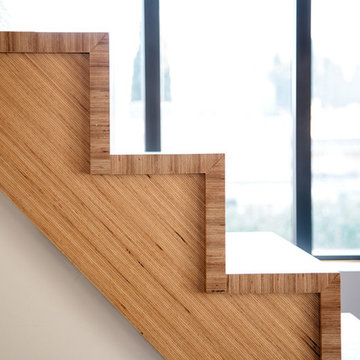 Construction d'une maison individuelle au style contemporain.